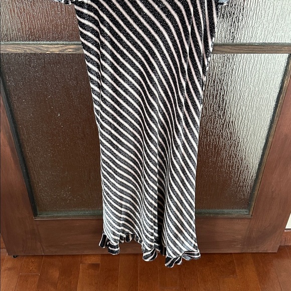 Saloni Vida asymmetric striped velvet-jacquard midi dress size US 14. - Picture 12 of 17